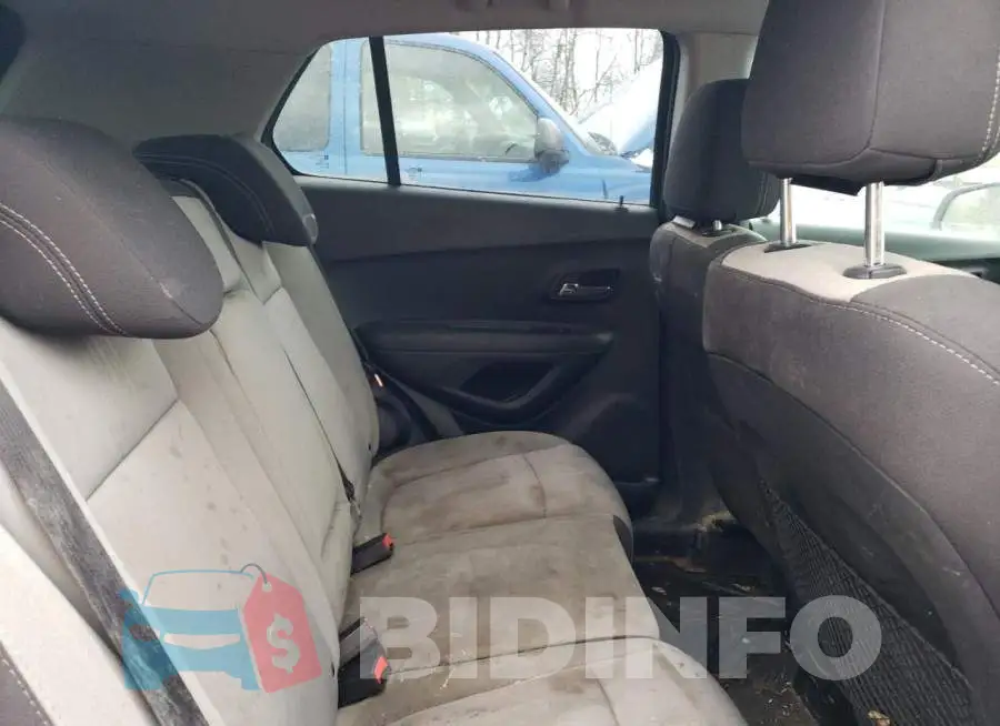 3GNCJRSB3FL246282 Photo# 11