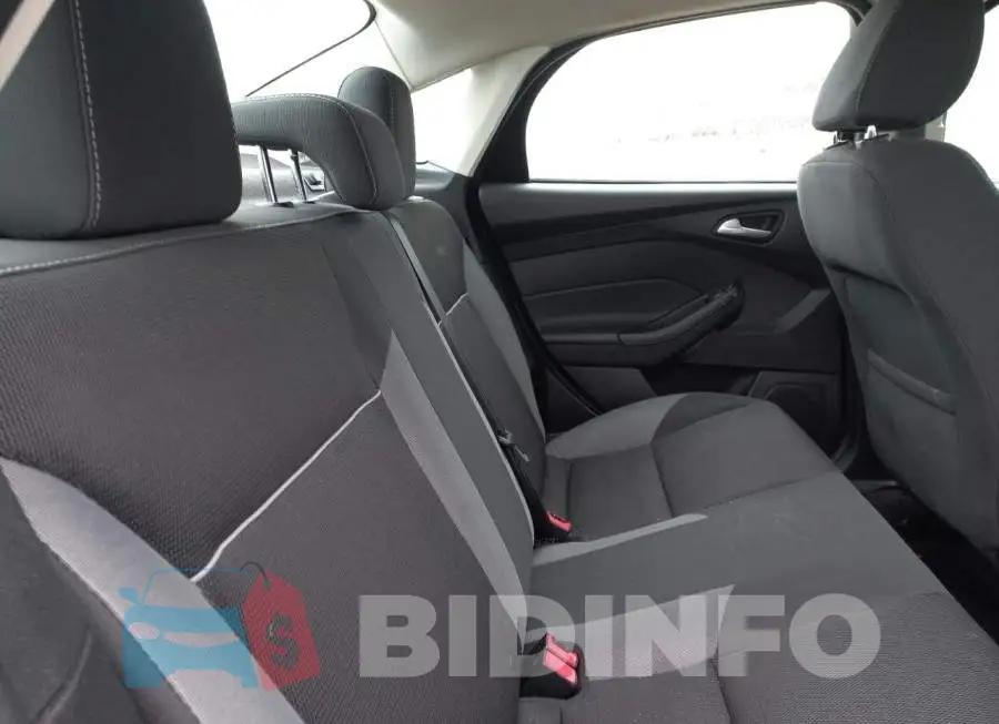 1FADP3F22EL290650 Photo# 6