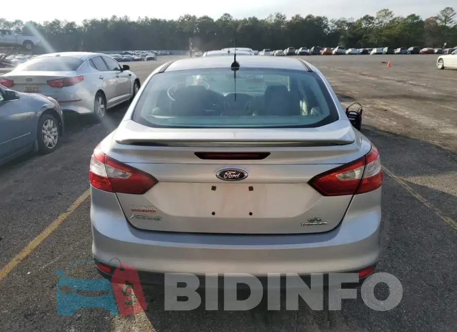 1FADP3F28EL351645 Photo# 6