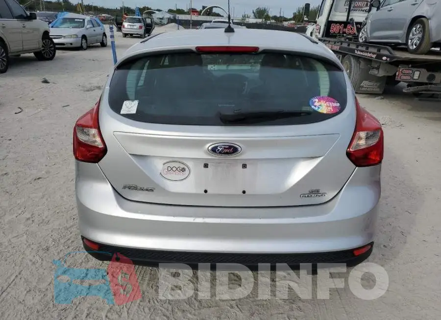 1FADP3K20EL455424 Photo# 6