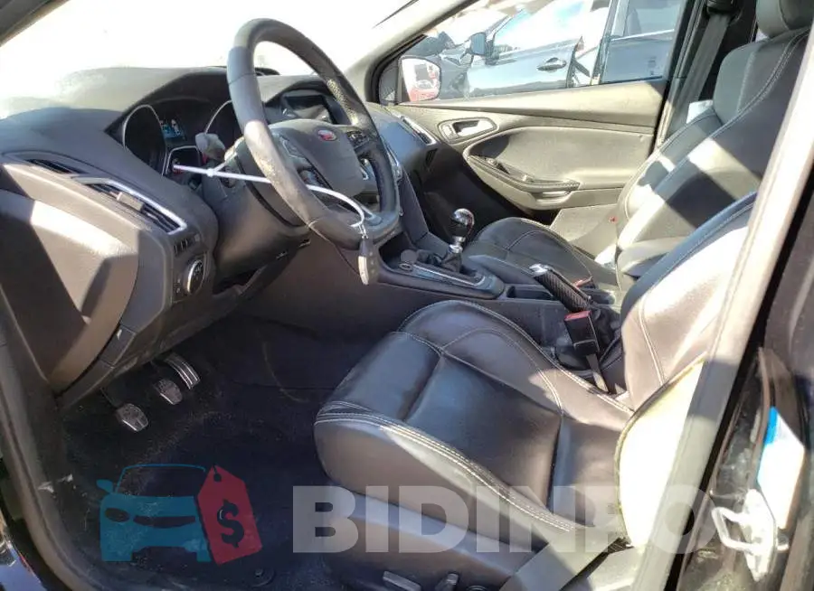 1FADP3L93GL357082 Photo# 7