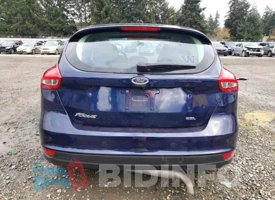 1FADP3M29HL246202 Photo# 6