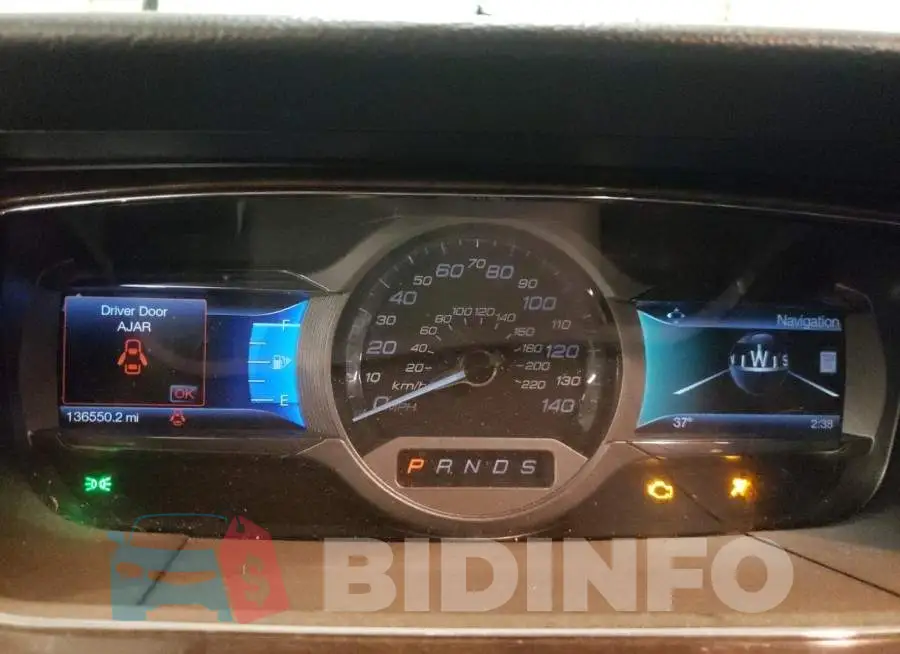 1FAHP2F82EG109331 Photo# 9
