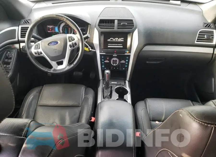 1FM5K8GT6EGC32496 Photo# 8