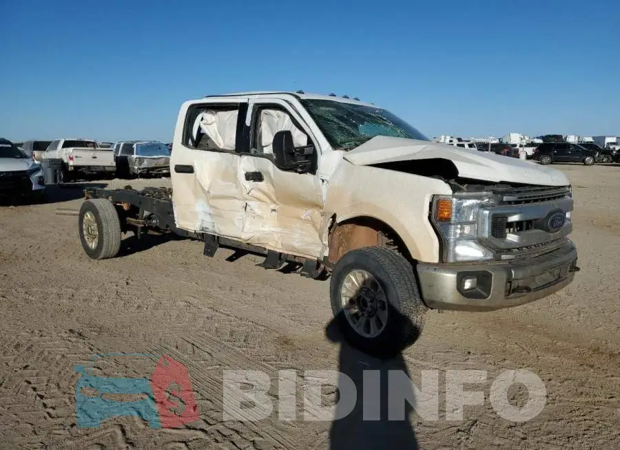 1FT7W2B61NEE82627 Photo# 4