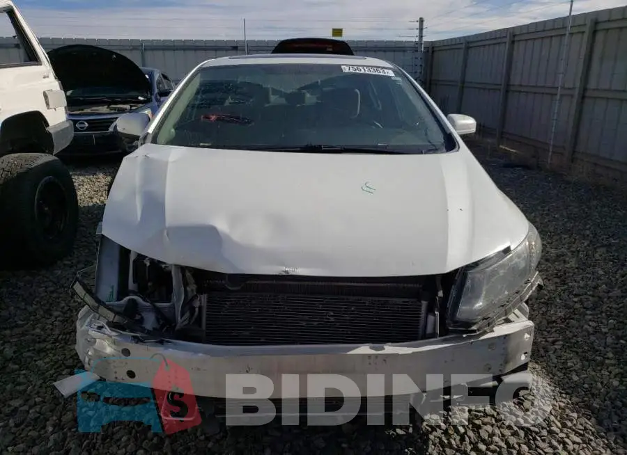 19XFB2F81EE065502 Photo# 5