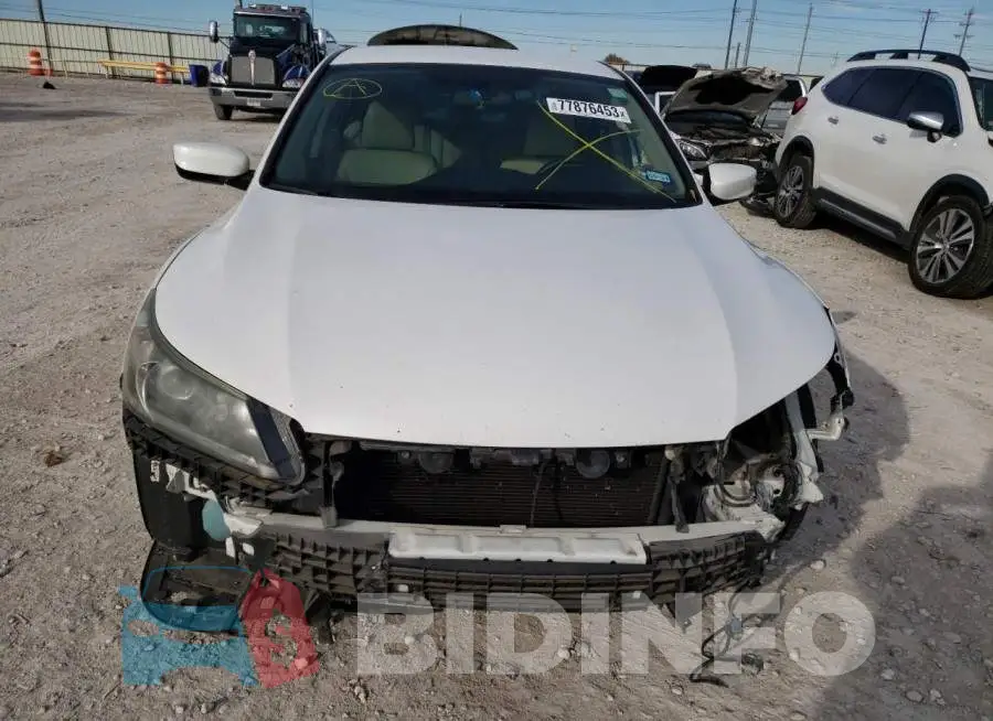 1HGCR2F35EA241023 Photo# 5