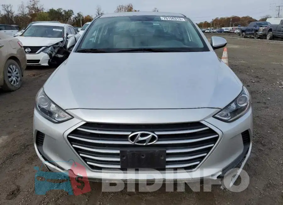 5NPD74LFXJH379162 Photo# 5