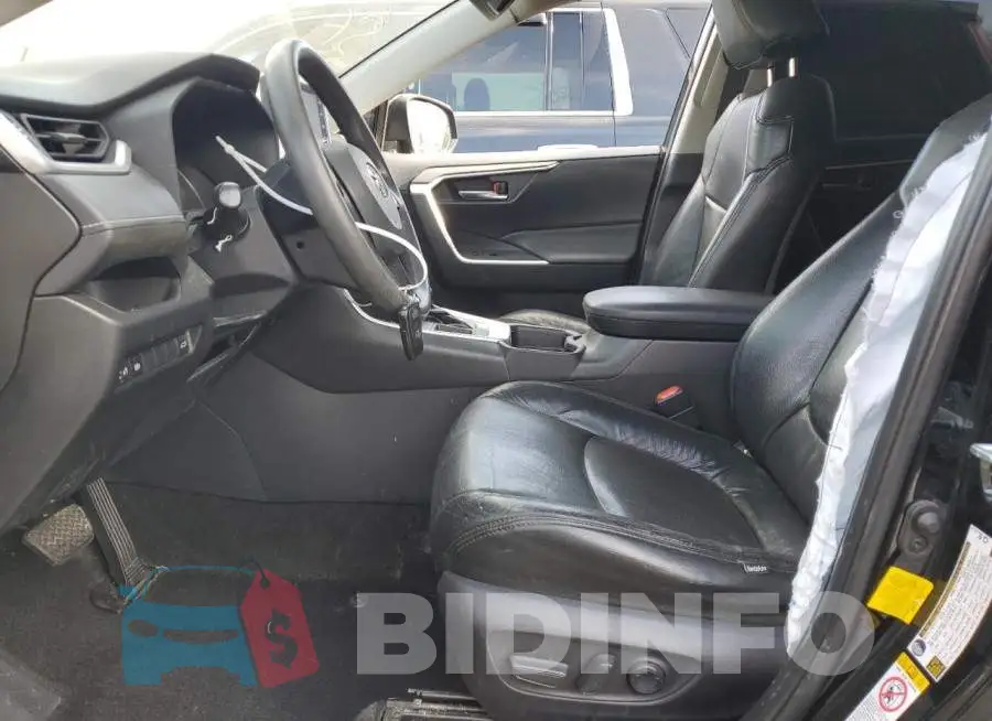 JTMW1RFV7KD022507 Photo# 7