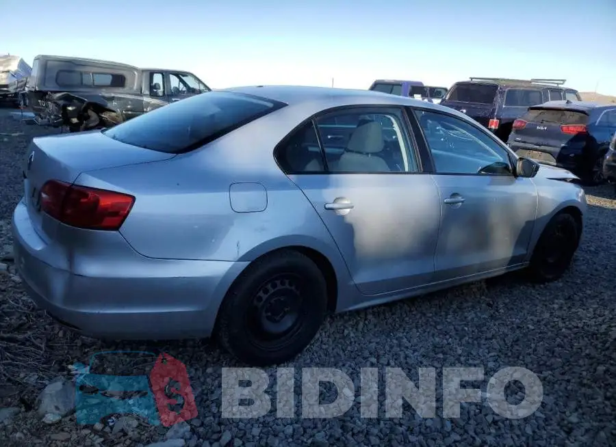 3VW2K7AJ7EM360256 Photo# 3