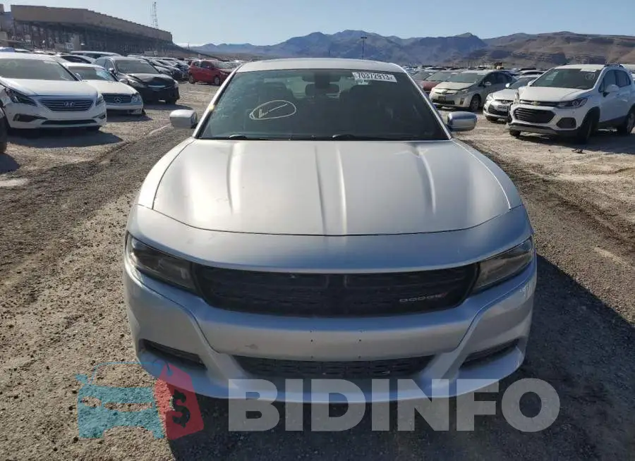 2C3CDXBG3KH699244 Photo# 5