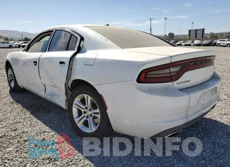 2C3CDXBG8FH861939 Photo# 2