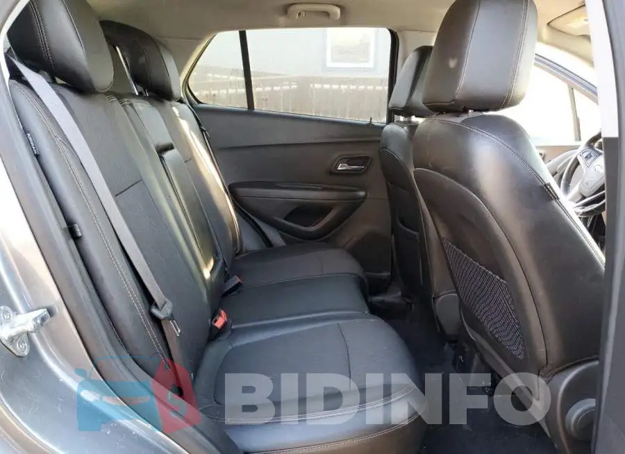 KL7CJLSB0KB785179 Photo# 11