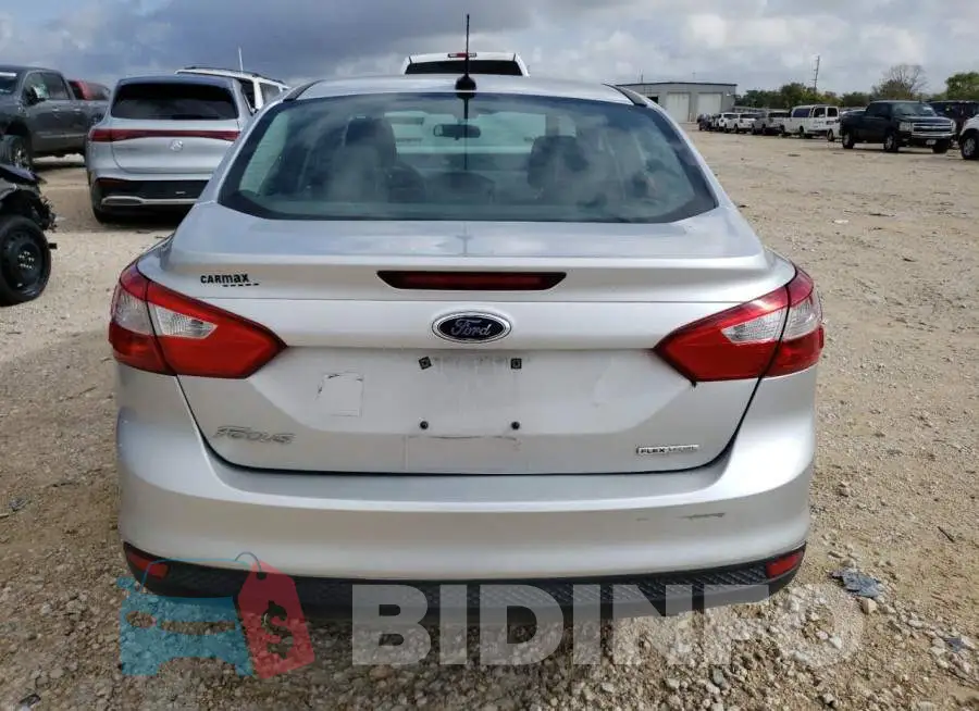 1FADP3E28EL207837 Photo# 6