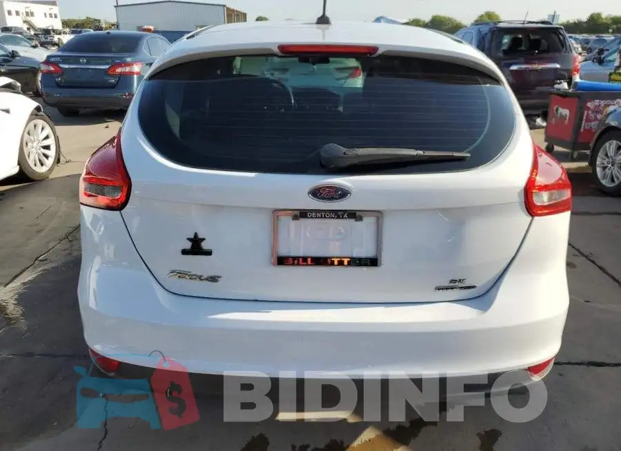 1FADP3K28FL263749 Photo# 6