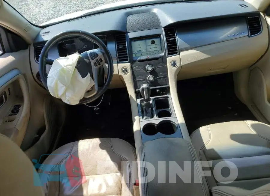 1FAHP2E88JG138487 Photo# 8