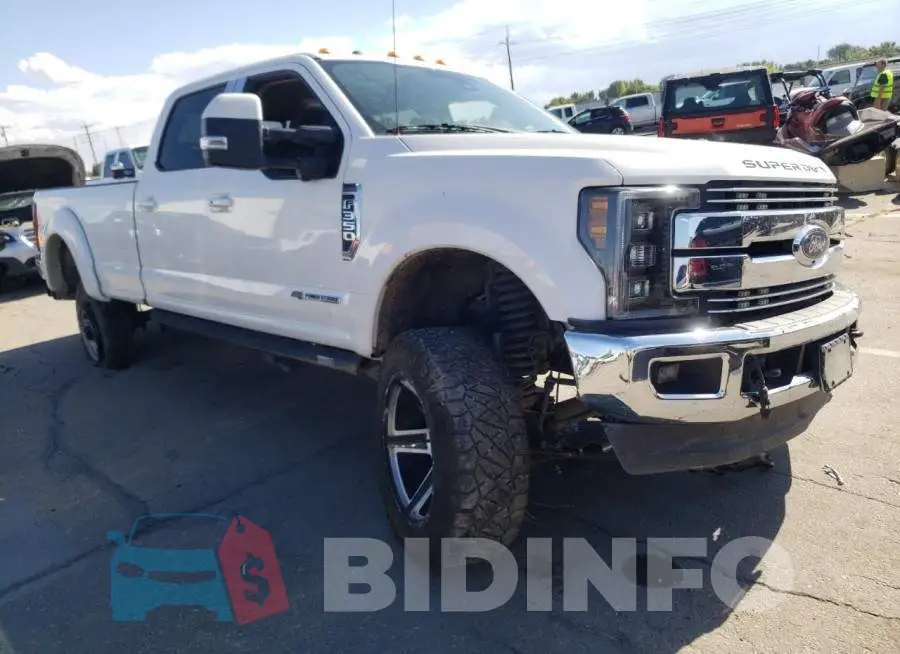 1FT8W3BT5JEB49759 Photo# 4