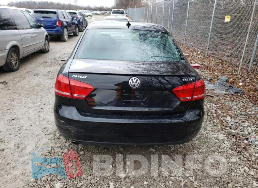 1VWBS7A33EC076447 Photo# 6