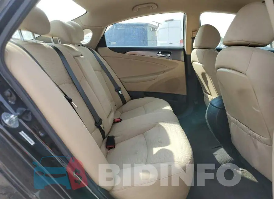 KMHEC4A44EA114652 Photo# 10