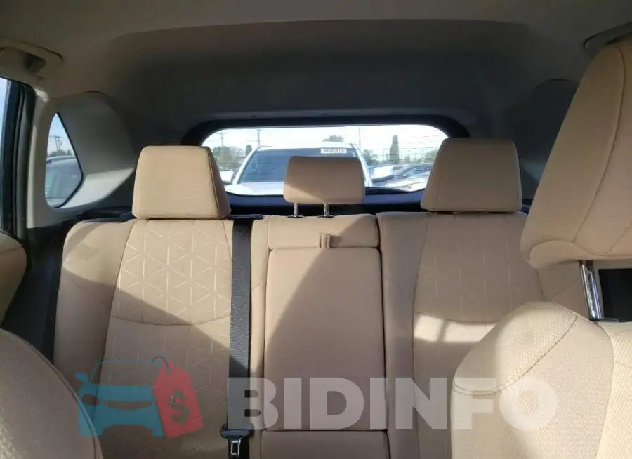 2T3P1RFV7MC249272 Photo# 10
