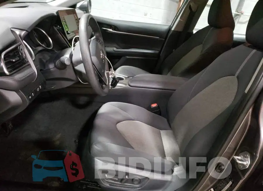 4T1C11AK3PU130255 Photo# 7