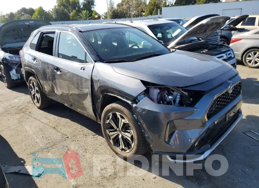 JTMFB3FV4PD147966 Photo# 4