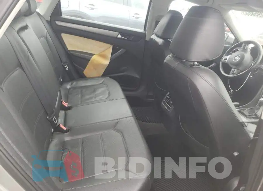 1VWBN7A3XEC082950 Photo# 10