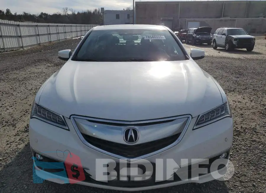 19UUB3F70FA010727 Photo# 5