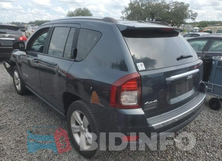 1C4NJDEB8FD257798 Photo# 2