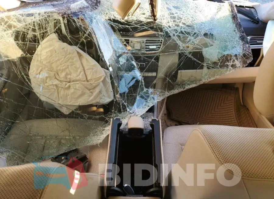 WDDHF8JB7EA841921 Photo# 8