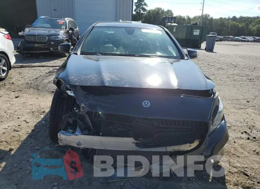 WDDSJ4EB6JN678947 Photo# 5