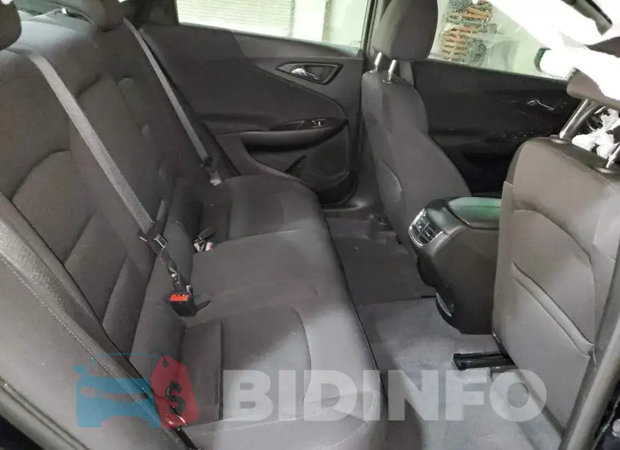 1G1ZD5ST1NF163155 Photo# 10