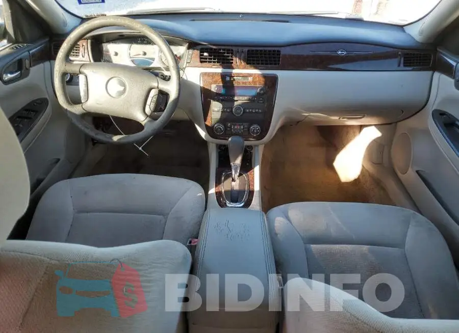 2G1WB5E39F1118302 Photo# 8