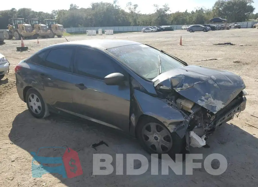 1FADP3E28HL294241 Photo# 4