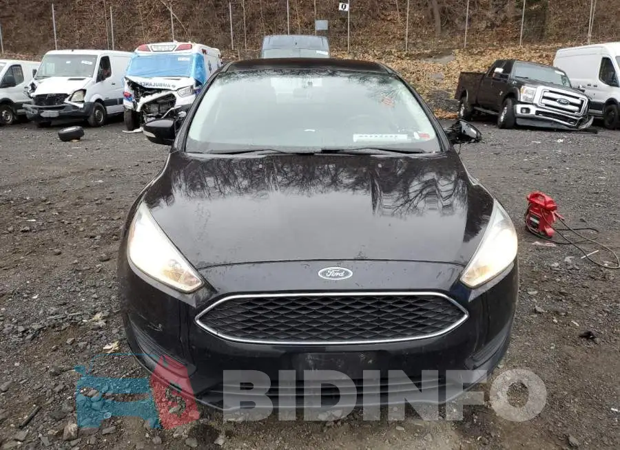 1FADP3F21GL240633 Photo# 5
