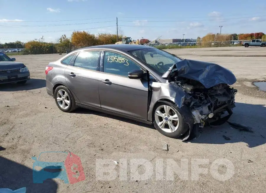 1FADP3F22EL438697 Photo# 4
