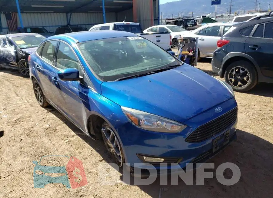 1FADP3FE6JL238748 Photo# 4