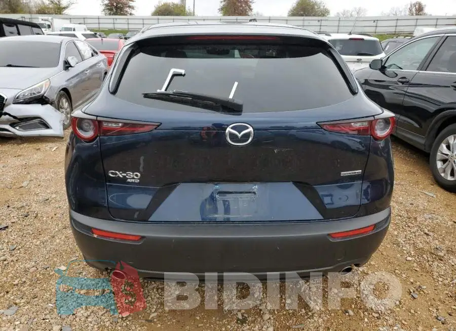 3MVDMBBL4MM318116 Photo# 6