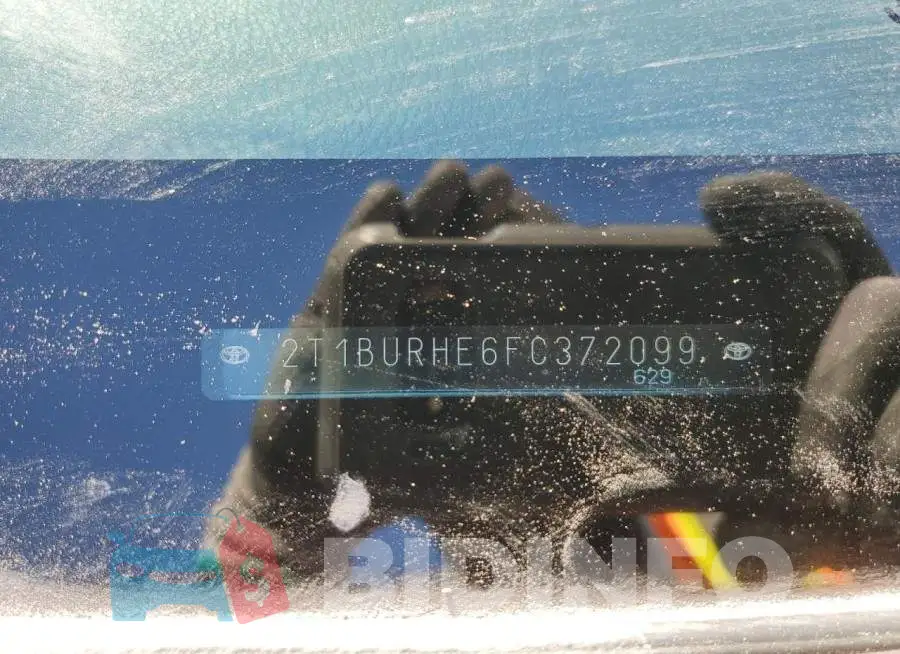 2T1BURHE6FC372099 Photo# 12