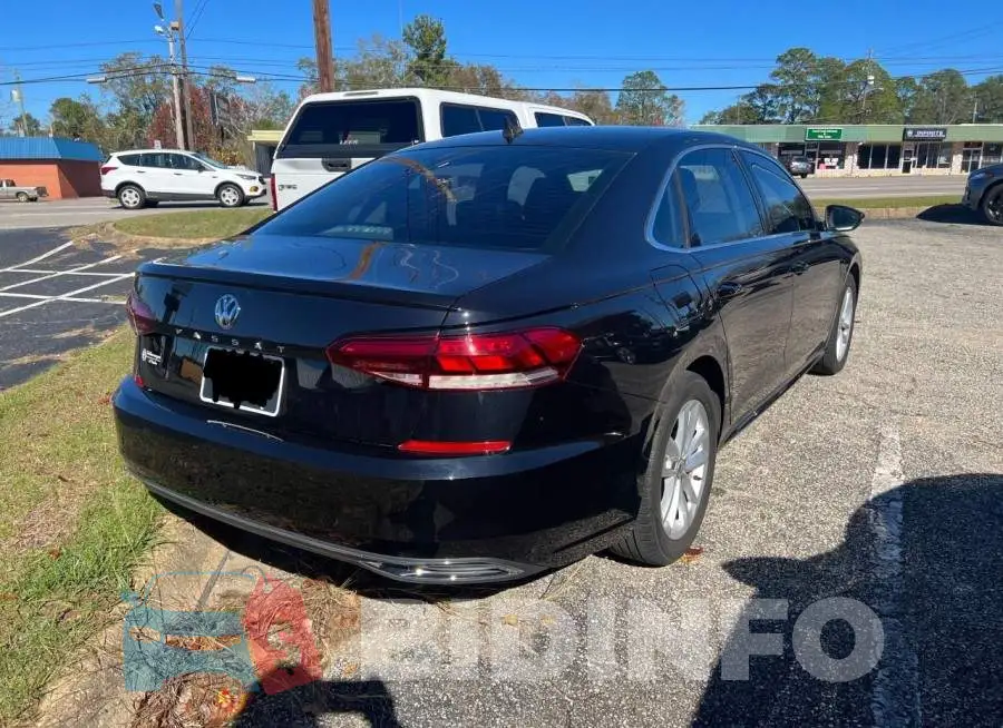 1VWSA7A39LC027009 Photo# 4