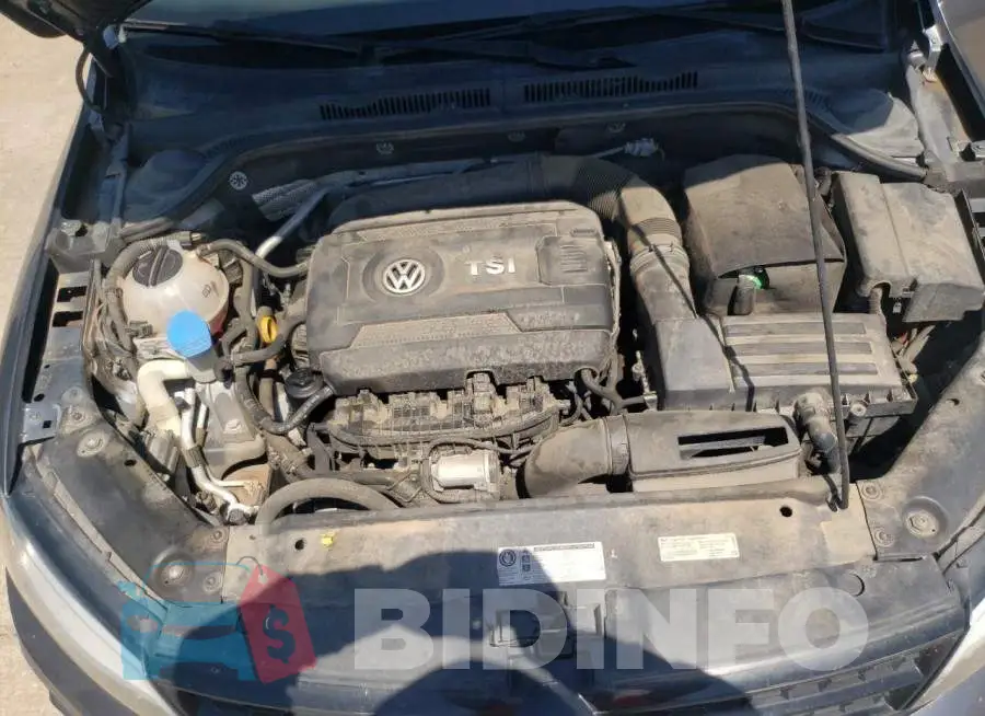 3VW4T7AJ8HM252495 Photo# 11