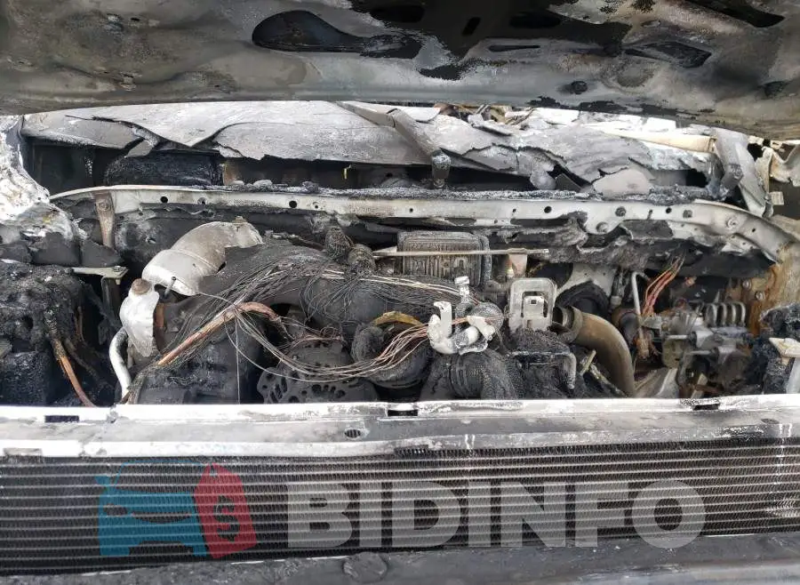 1GT49REY8LF151700 Photo# 7