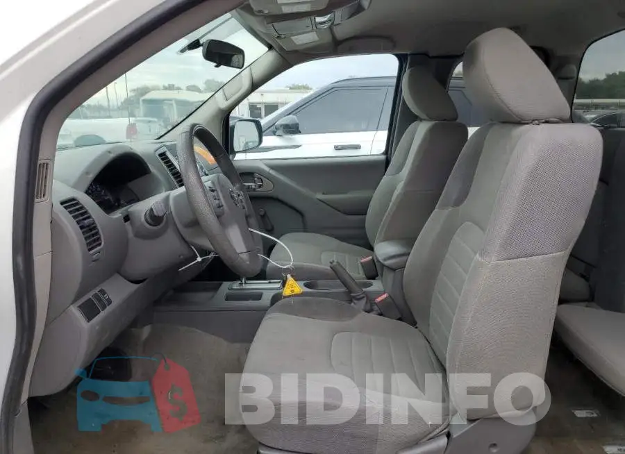 1N6BD0CT6JN733027 Photo# 7