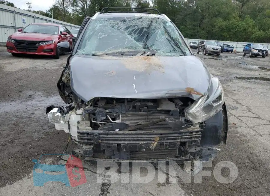3N1CP5CU7JL537346 Photo# 5