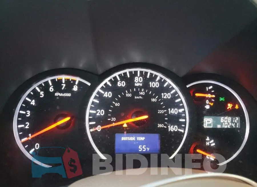 JN8AE2KPXF9131814 Photo# 9