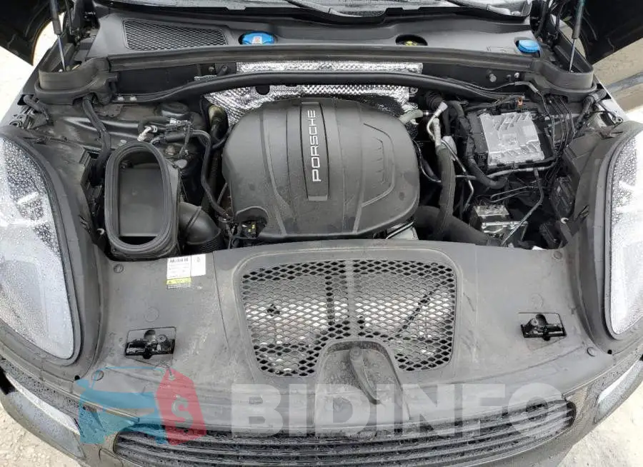 WP1AA2A53MLB18036 Photo# 12