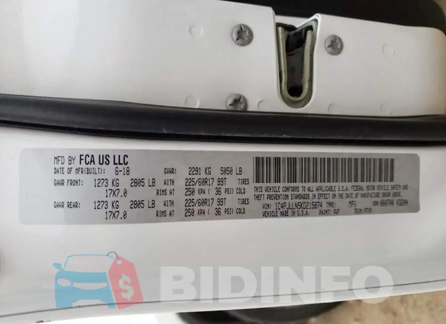 1C4PJLLN5KD215874 Photo# 13