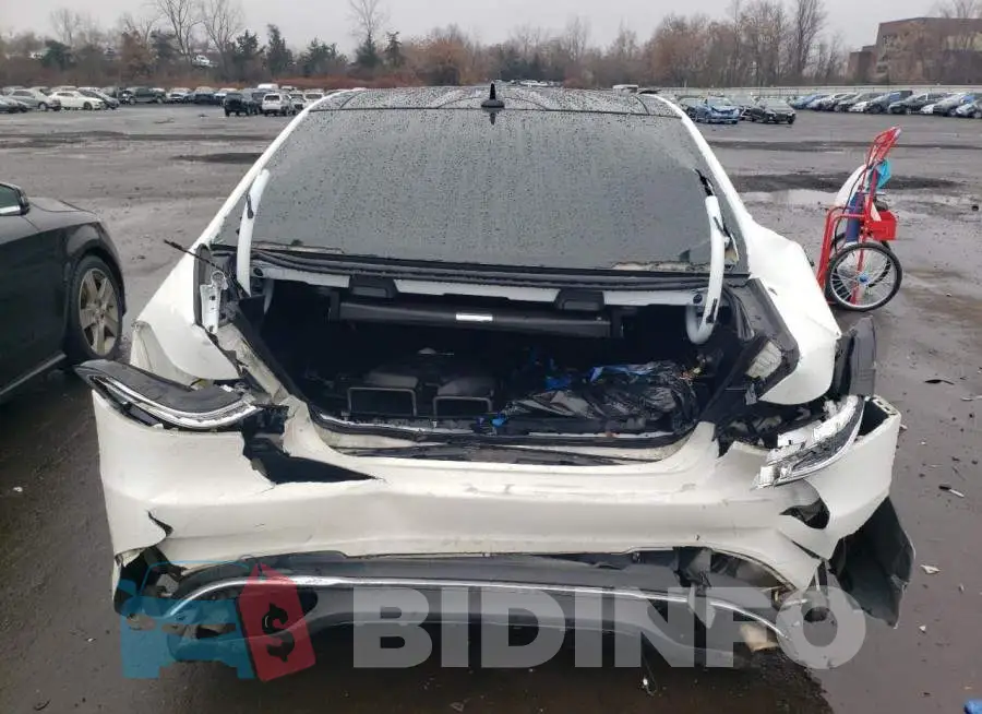 WDDHF8JB0FB165307 Photo# 6