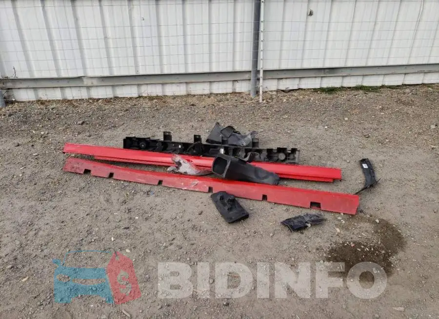 2C3CDXCT8MH570284 Photo# 12