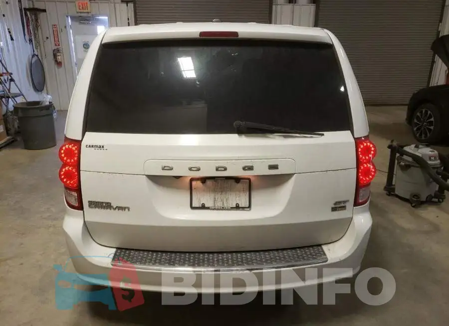 2C4RDGEG7JR145361 Photo# 6